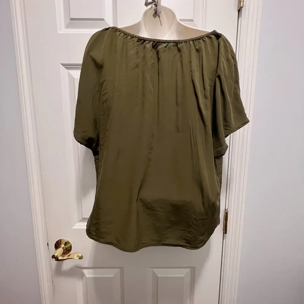 Tory Burch sz 10 Camille olive silk top with navy embroidery/ sequined embellish